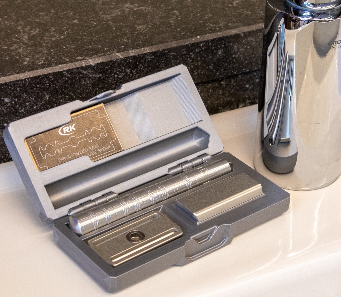 Travelcase voor Henson Safety Razor - Zilvergrijs