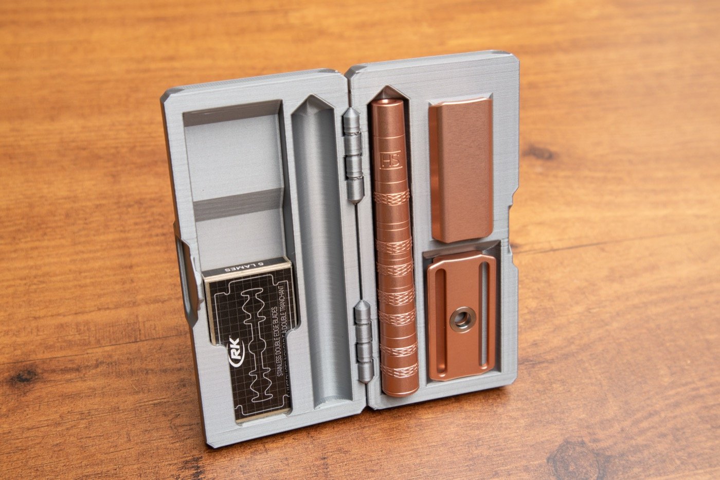 Travelcase voor Henson Safety Razor - Zilvergrijs